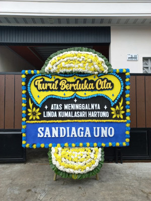 Papan Bunga Duka di Bewani